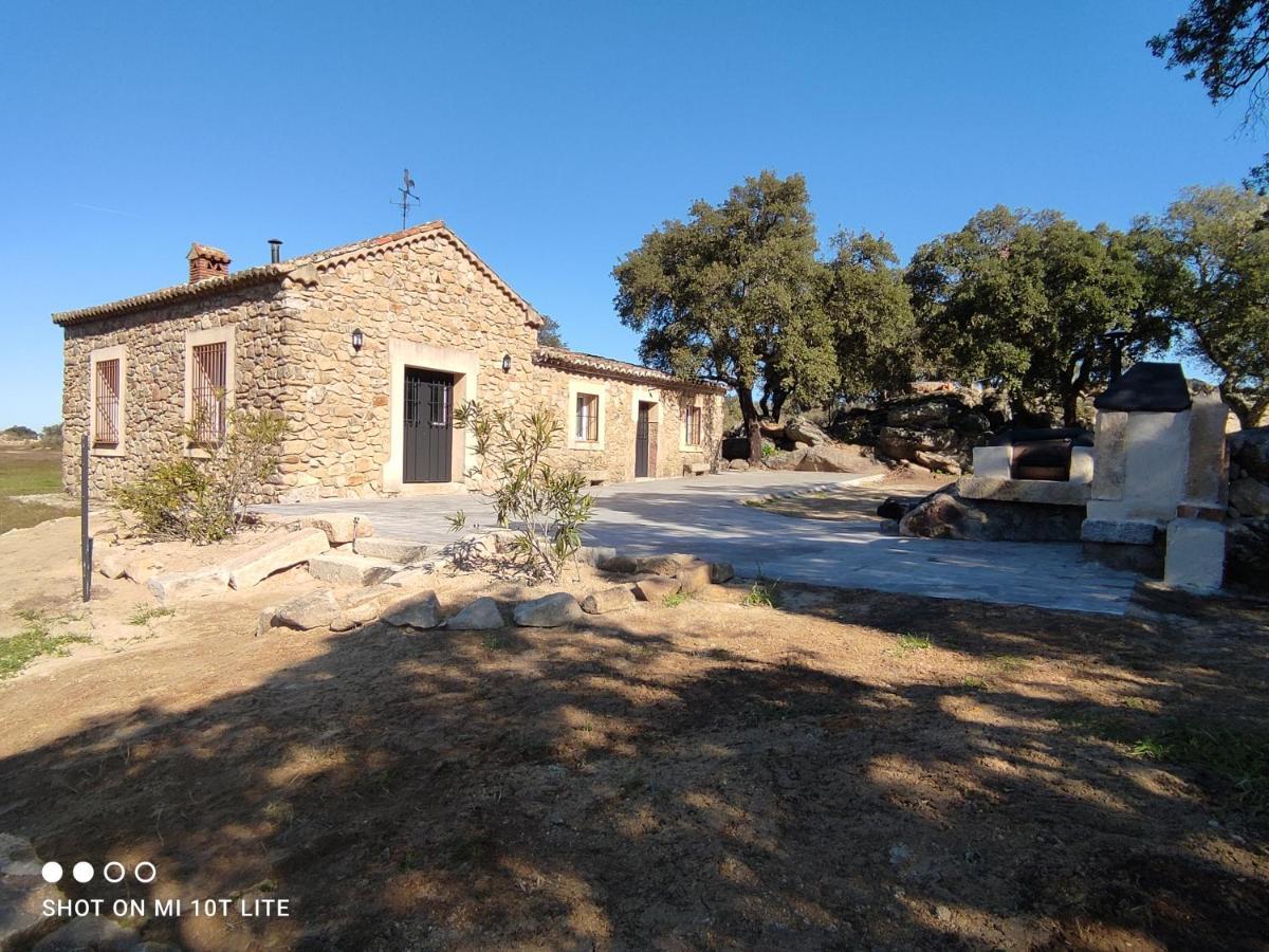 Rucanon 2 La Casa Del Campo 4 Estrellas, Piscina Y Golf Монтанчес Экстерьер фото